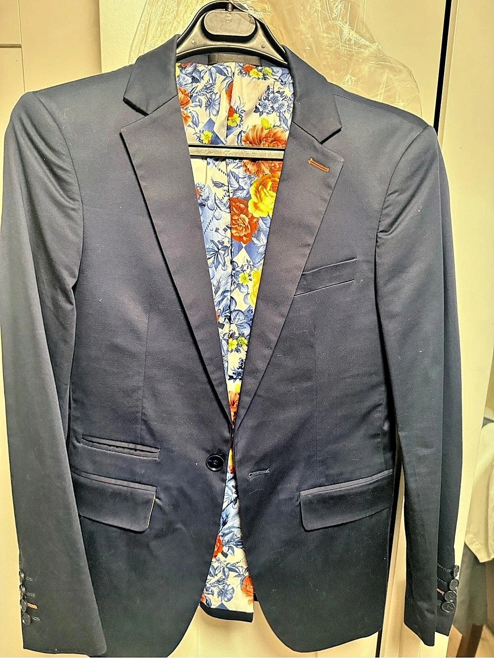 BARABAS Men Slim Fit Navy Floral Blazer Blue & Orange Medium
